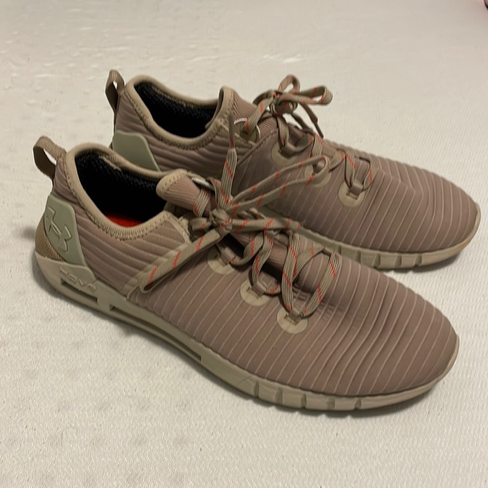 Under armor HOVR